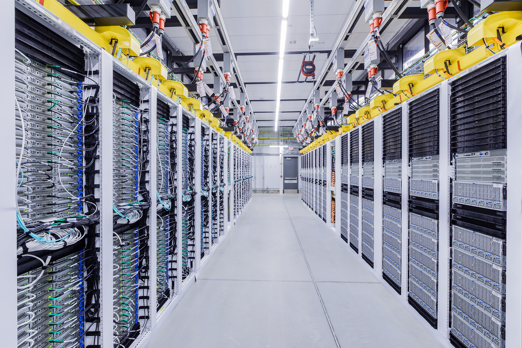 Navigating the Data Surge: Investments and Trends in the Era of Digital Transformation